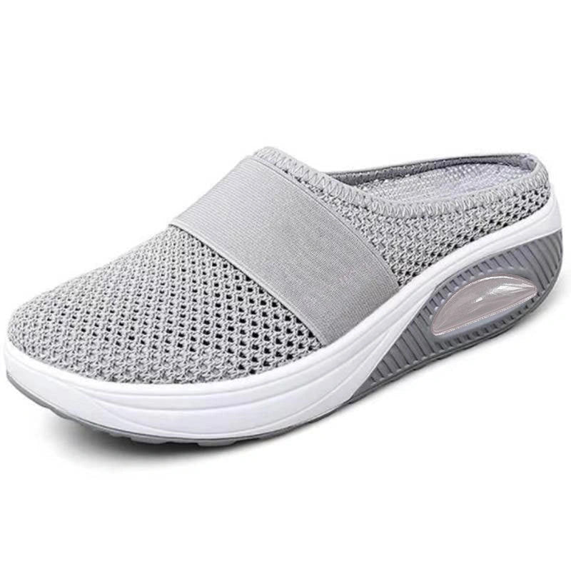 Women's breathable mesh flat sandals with thick sole in various colours