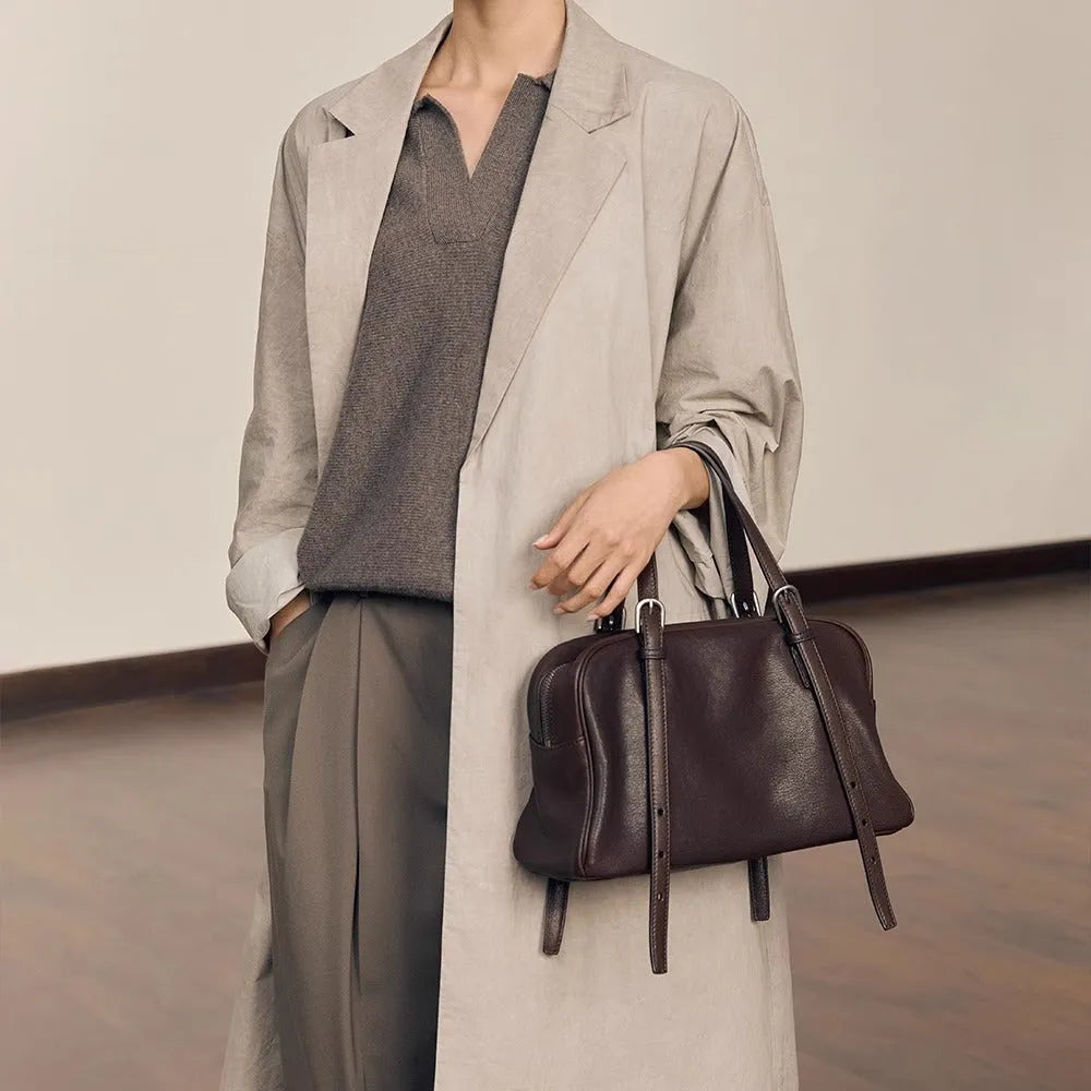 Women's retro casual genuine leather shoulder bag in horizontal square shape with double straps