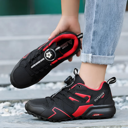 Men's elastic band hiking shoes in black with rubber outsole and synthetic leather upper