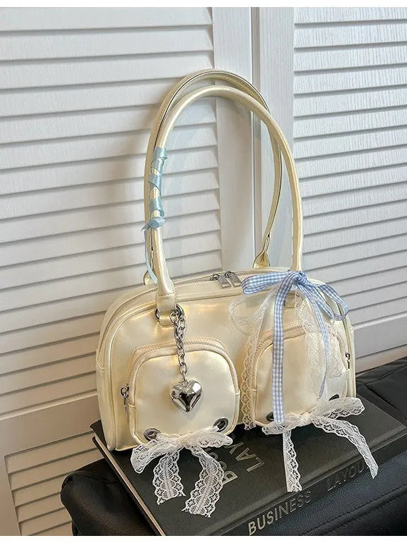 Soft PU leather crossbody shoulder bag with adjustable straps in horizontal square design