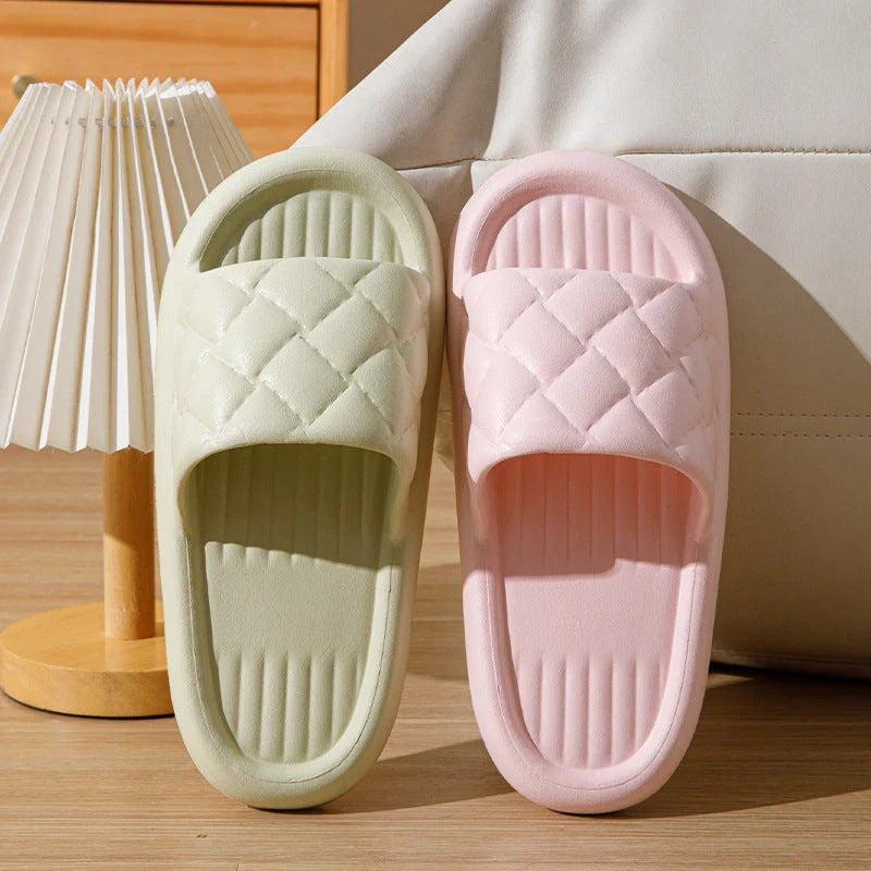 Comfortable home slippers with non-slip soles, featuring breathable and waterproof EVA material in a variety of stylish colors.