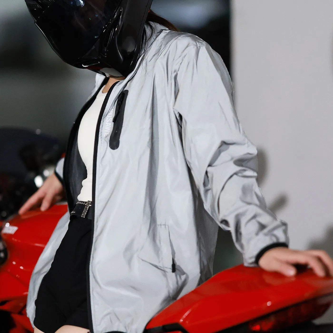 Silver BL220 waterproof polyester long sleeved jacket showing front view