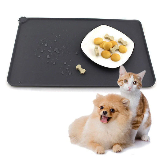Premium silicone pet food mat with raised edges to contain splashes and spills, suitable for dogs and cats