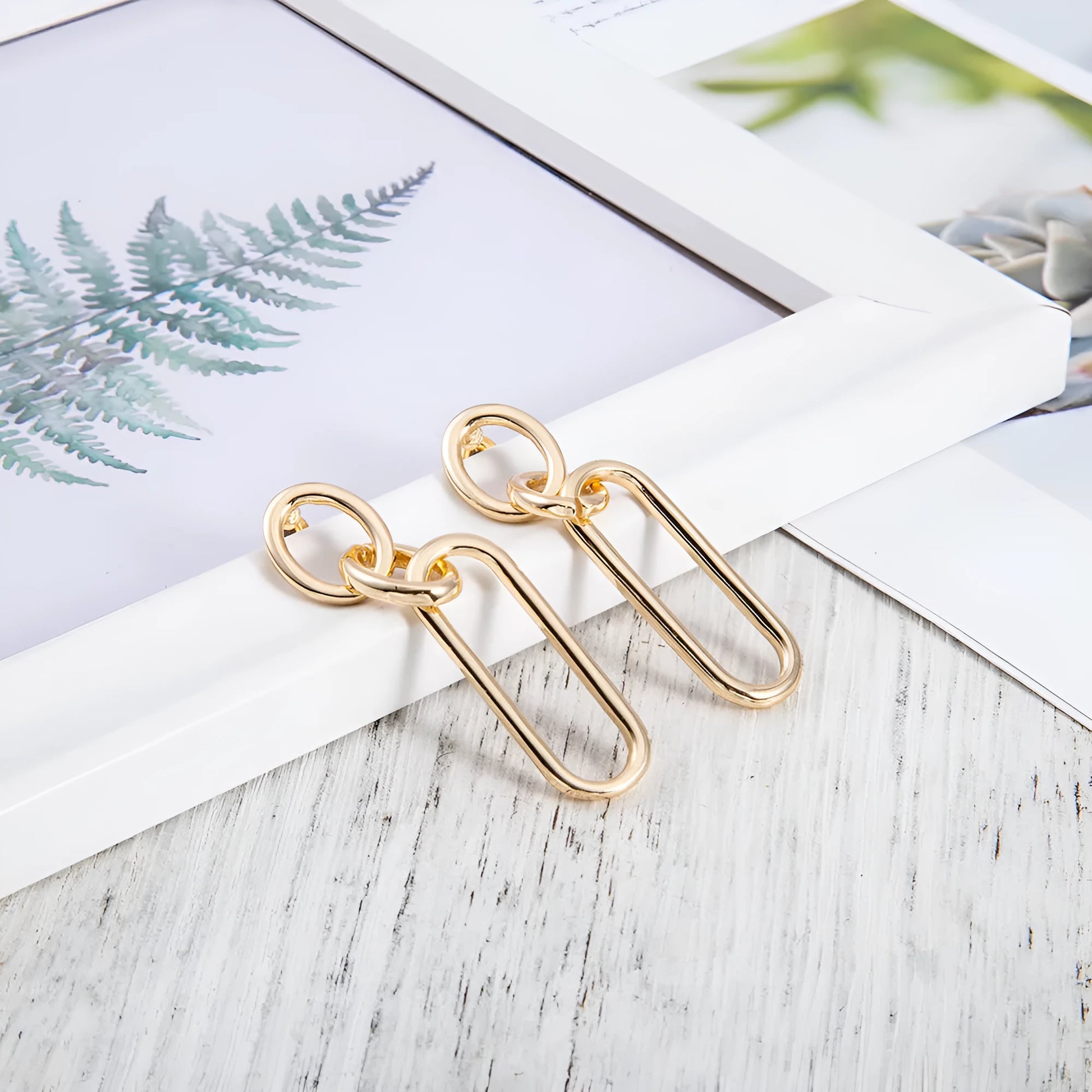 Sterling silver needle hoop earrings with geometry design and electroplated finish