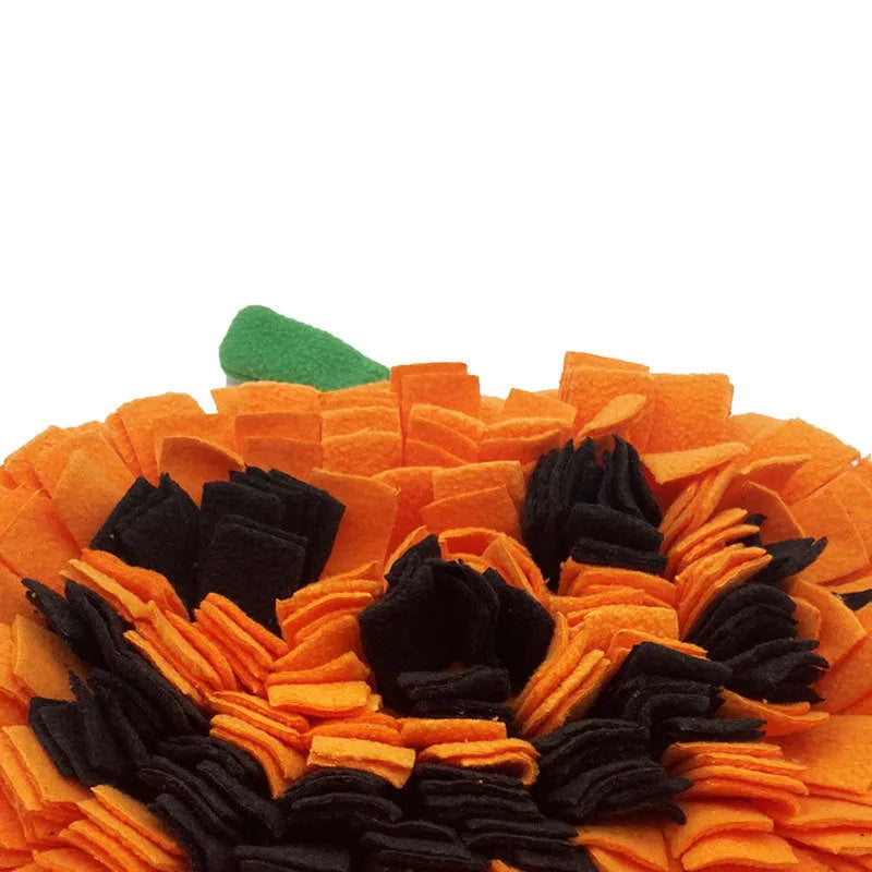 Orange pumpkin-shaped dog sniffing mat for slow feeding and anti-choking training