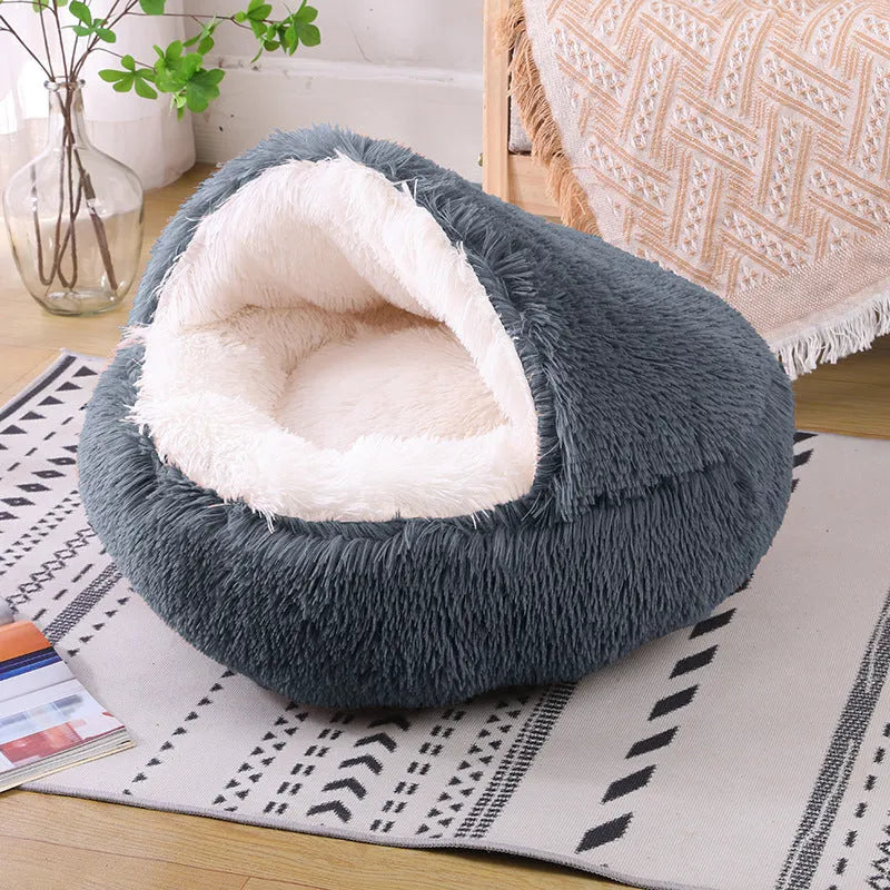 Waterproof cloth dog kennel with semi-enclosed design and removable cover in a gradient colour