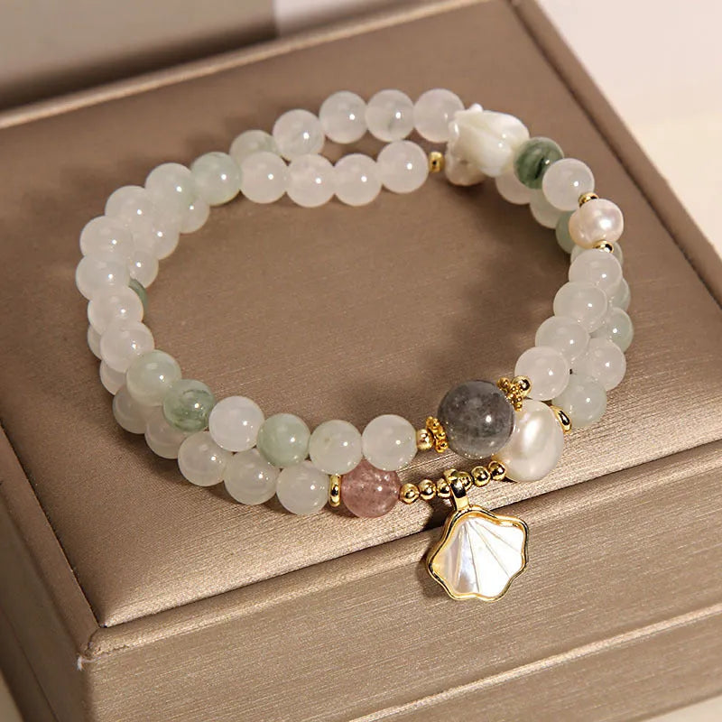 Women's crystal bracelet with Tianshan Jade ginkgo leaf pendant and gold-plated gemstone decoration