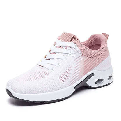 Women's casual running shoes in Flyknit material with mesh lining and round toe design