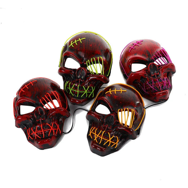 Frightening one-eyed pirate mask with glowing LED lights, perfect for Halloween parties and celebrations