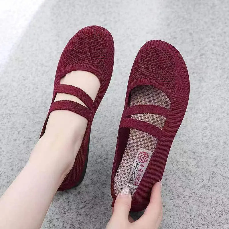 Women's elastic slip-on flat shoes with round toe and non-slip rubber sole in embroidered or solid colours