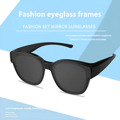 Women's polarised sunglasses with TR frame in black and transparent colour options.