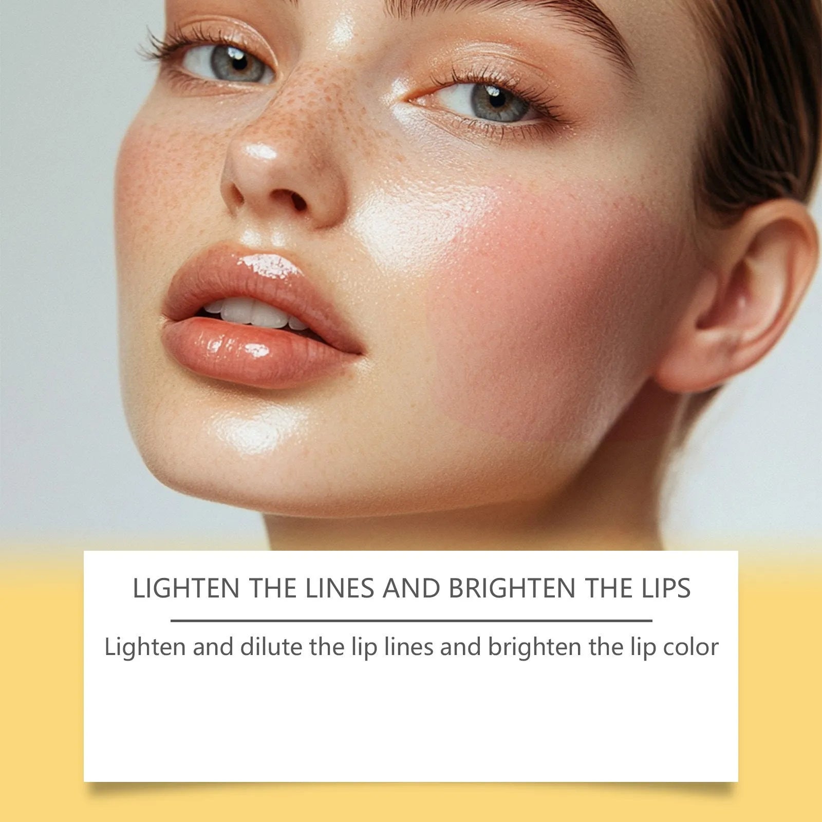 Gold foil nourishing lipstick 3.5g in rectangular gold case with hyaluronic acid and vitamin E