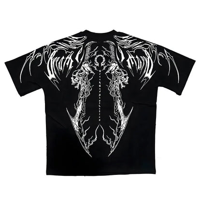 Man wearing a dark loose-fitting plus-size cotton short-sleeved T-shirt with gilding details.