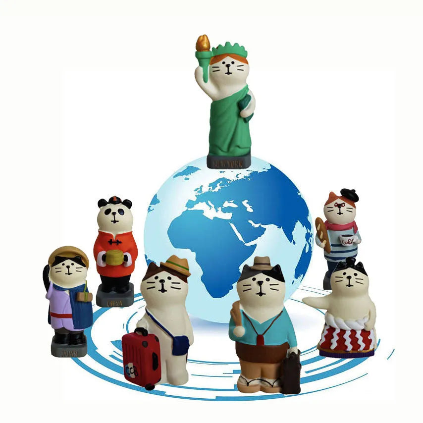 Cartoon resin cat figurine in Statue of Liberty travel theme, a decorative craft gift.