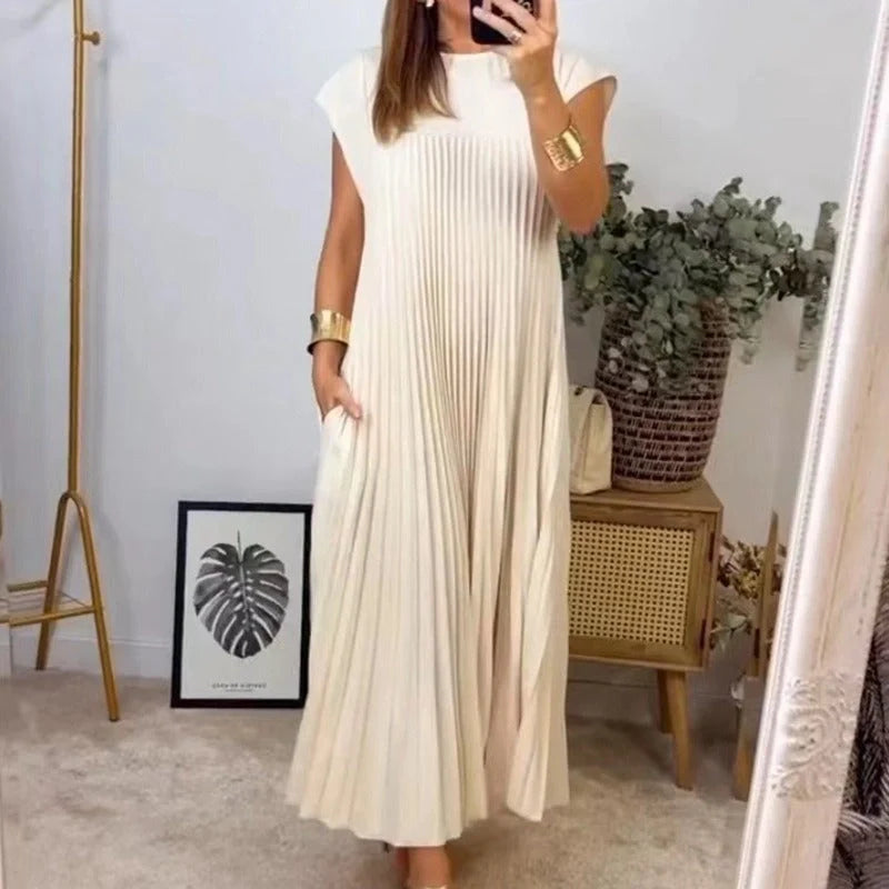 Elegant pleated high-waist long dress in a variety of classic and on-trend colours