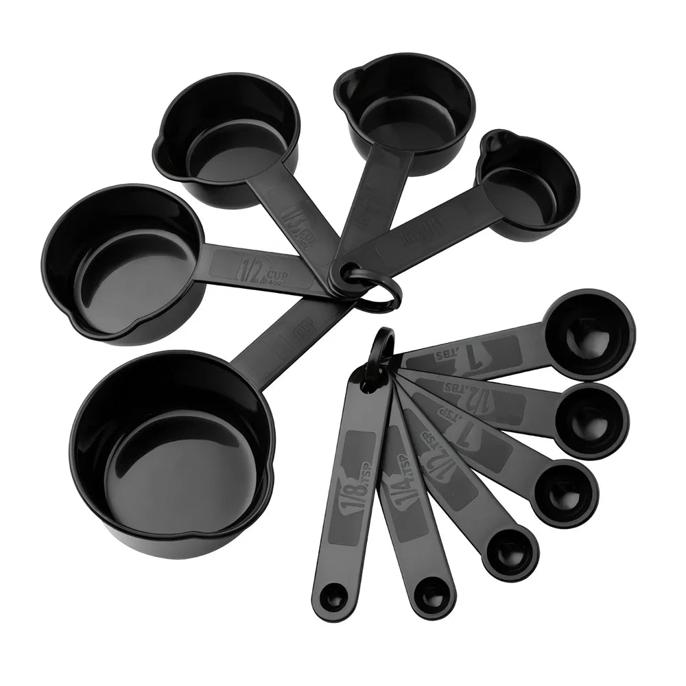 25-piece kitchen utensil set with hanging holes, silicone heads and stainless steel handles organised vertically