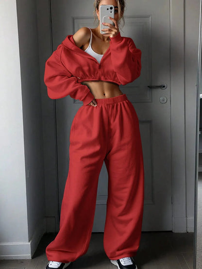Long sleeve polyester sports tracksuit set in a choice of seven colours