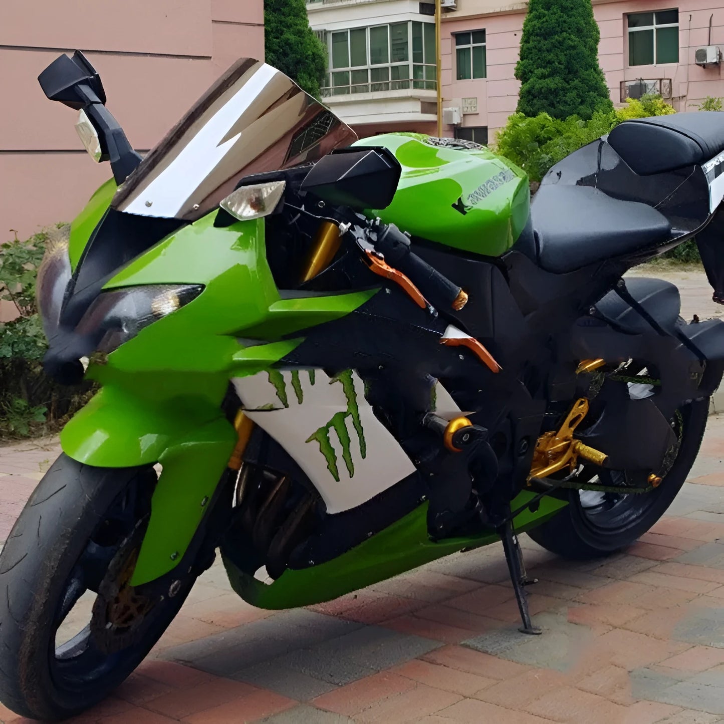 Blue and brown motorcycle windscreen for Kawasaki ZX-6R 636 and ZX-10R models