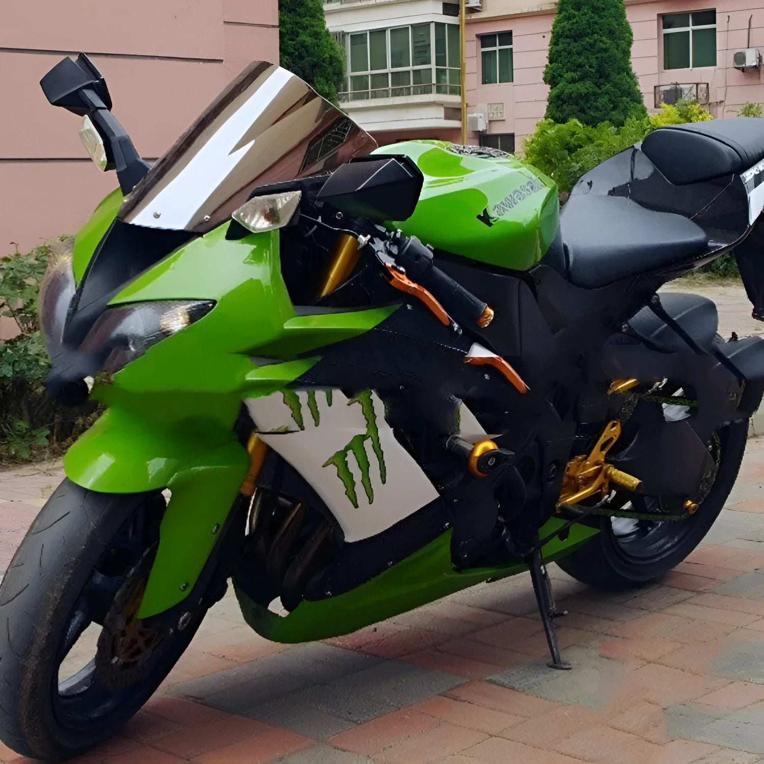 Blue and brown motorcycle windscreen for Kawasaki ZX-6R 636 and ZX-10R models