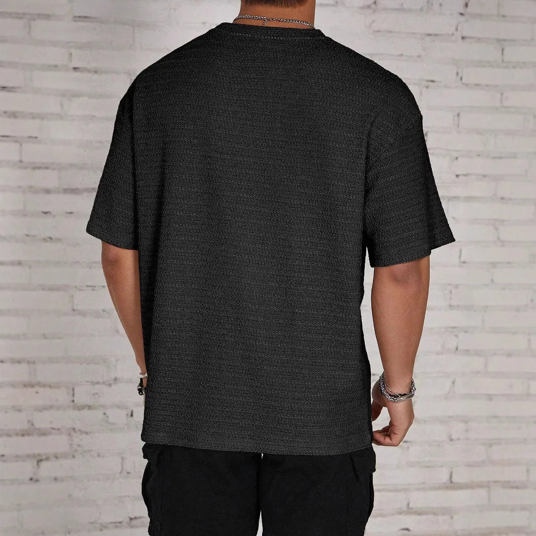 Men's loose fit hollow out t-shirt in solid colour with round neck and short sleeves