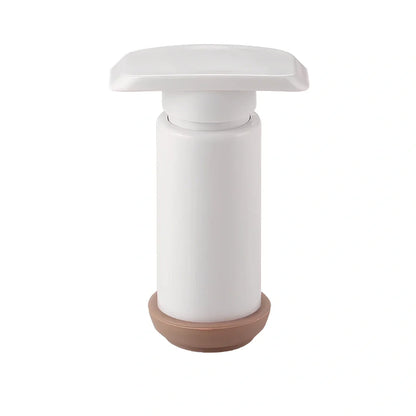 Transparent vacuum food storage box with manual pump and removable drainage net for extended freshness
