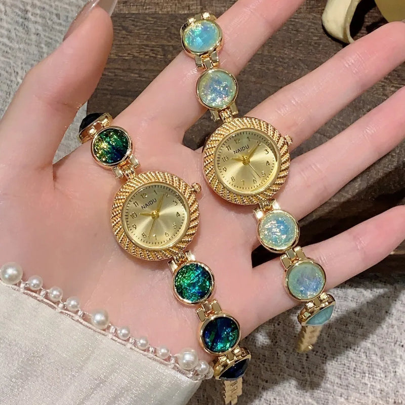 Women's Quartz Watch with Spiral Crown, Round 25mm Dial, Zinc Alloy Case, Ordinary Glass Mirror in Milky White, Dark Green, Purple, Light Green, Cherry Pink, or Orange Pink