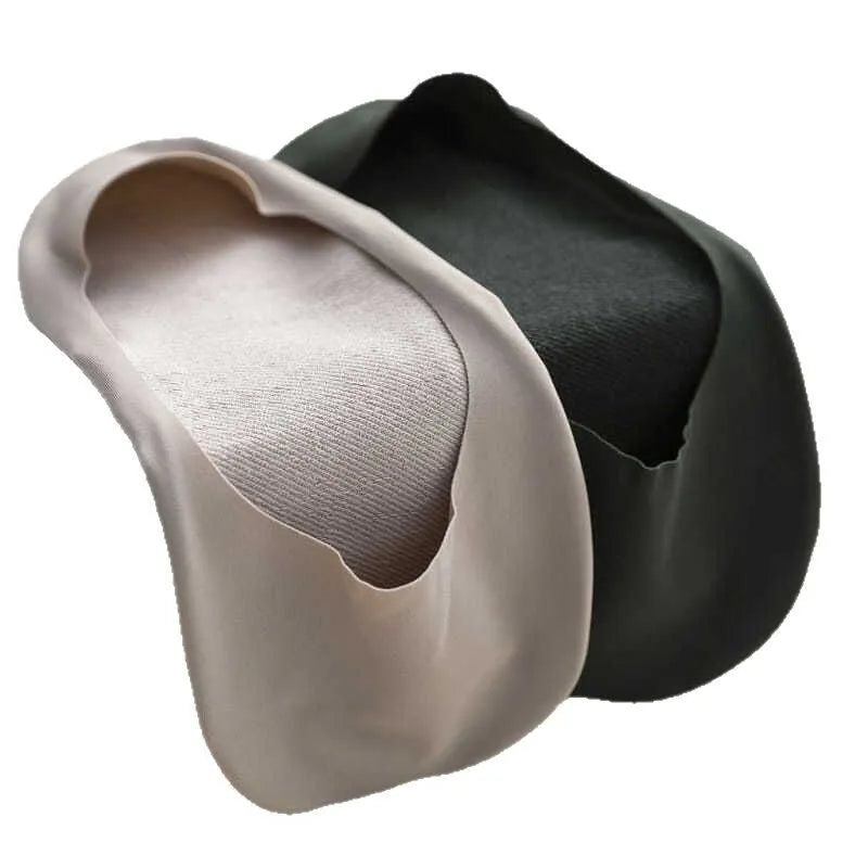 Men's solid colour cotton invisible boat socks laid flat, showing non-slip heel and low-cut design.