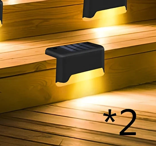 Coffee-coloured solar step light with solar panel, dimensions 78x45x42mm