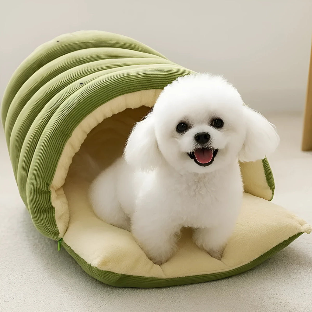 Closed cat house in PP cotton, removable washable winter pet sleeping nest, medium and large sizes, light beige, light green, light purple.