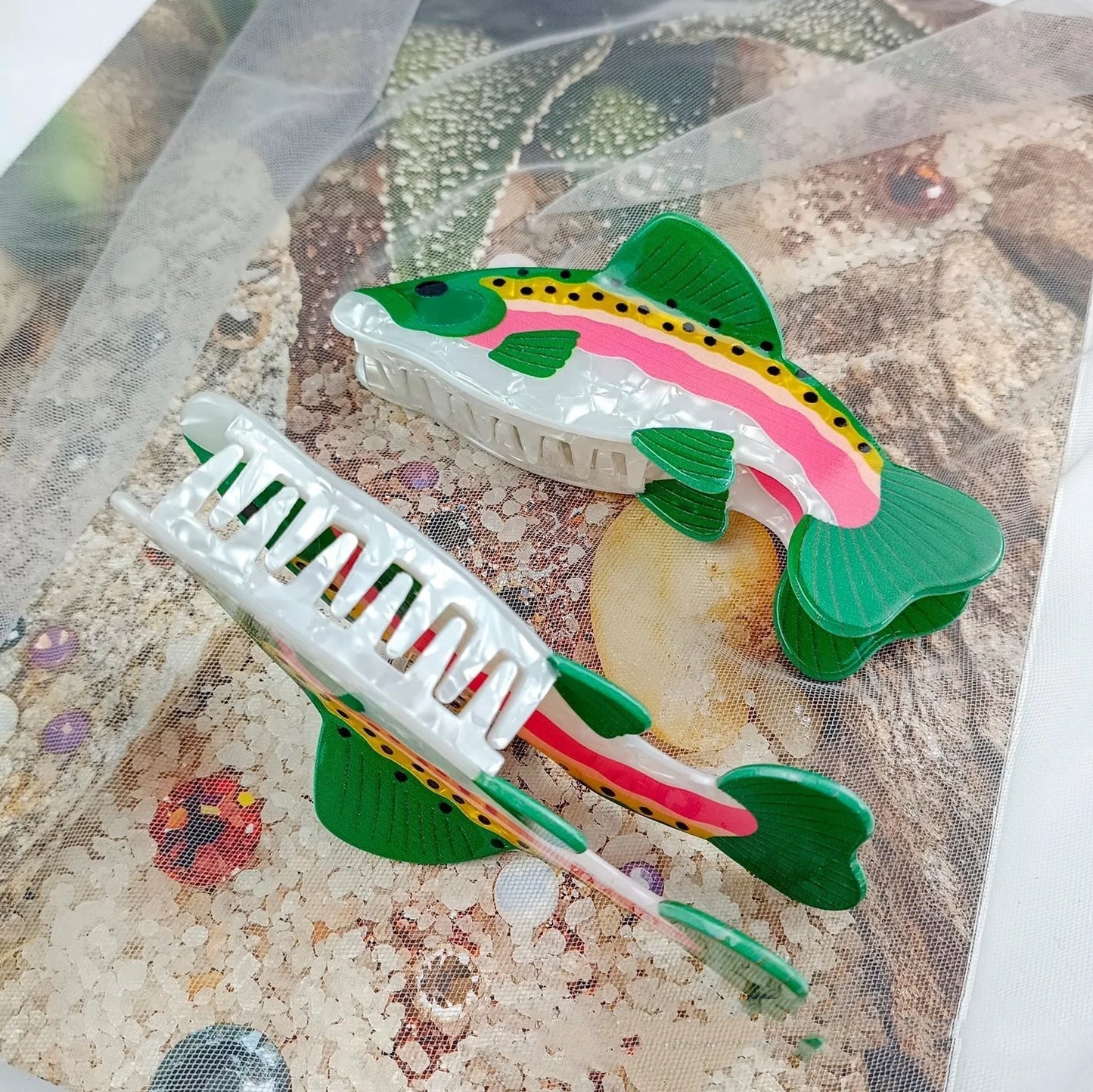 Dark green PVC hair clip with detailed carp design measuring 8cm in length