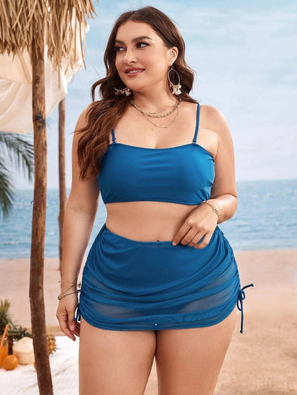 Women's solid colour mesh bikini three-piece set with top, underwear, and apron.