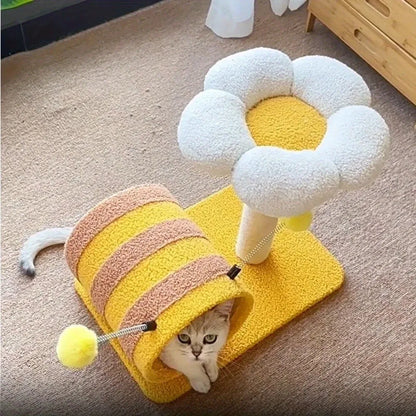 Yellow cat scratching post with sisal scratching board, climbing frame and integrated tunnel