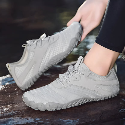 Quick-drying beach shoes with mesh lining and natural rubber sole in light gray, black or rose red, sizes 36-46