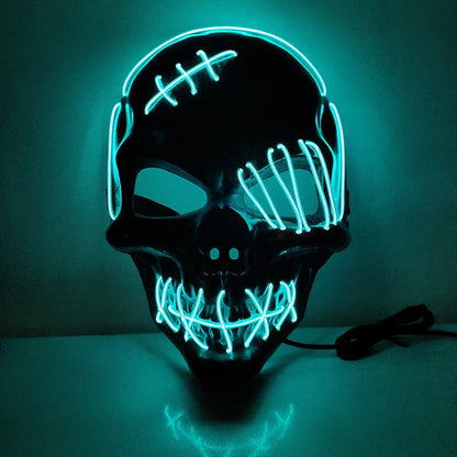 Frightening one-eyed pirate mask with glowing LED lights, perfect for Halloween parties and celebrations