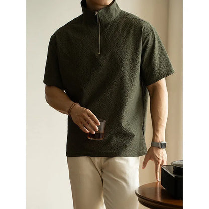 Men's loose-fit cedar green short-sleeve t-shirt made from ice silk polyester fabric.