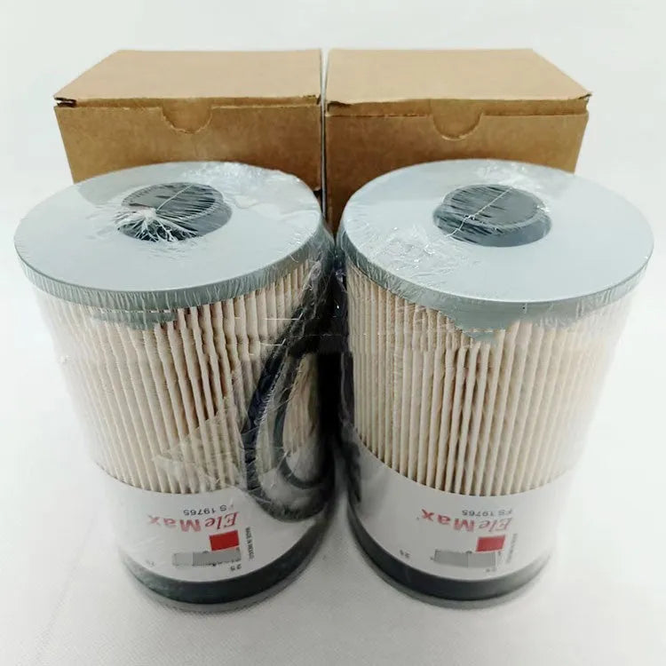 Diesel fuel filter FS19764 with dimensions 106.93 mm diameter and 178.79 mm height for generator sets