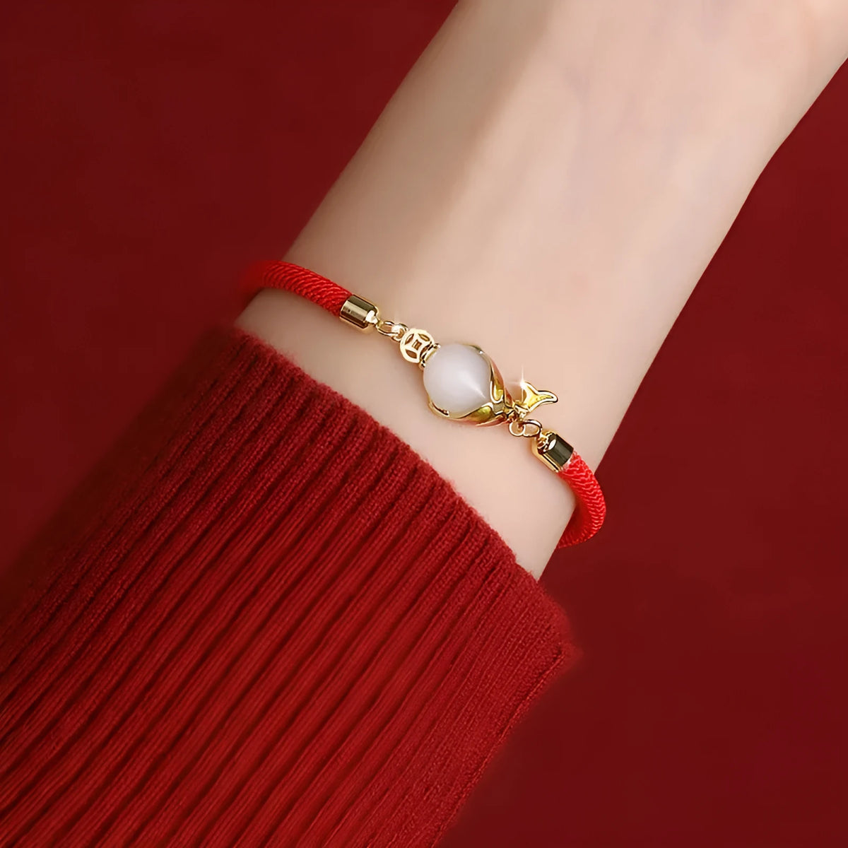 Copper lucky koi red necklace and bracelet set with a literary carp design for women.