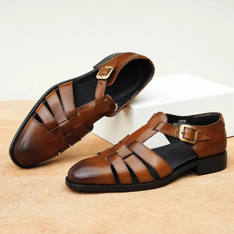 Men's black genuine leather retro business sandals with a rubber sole and pigskin lining.