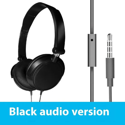 Wired over-ear headphones folded to 18x15x7cm with adjustable headband and 3.5mm plug