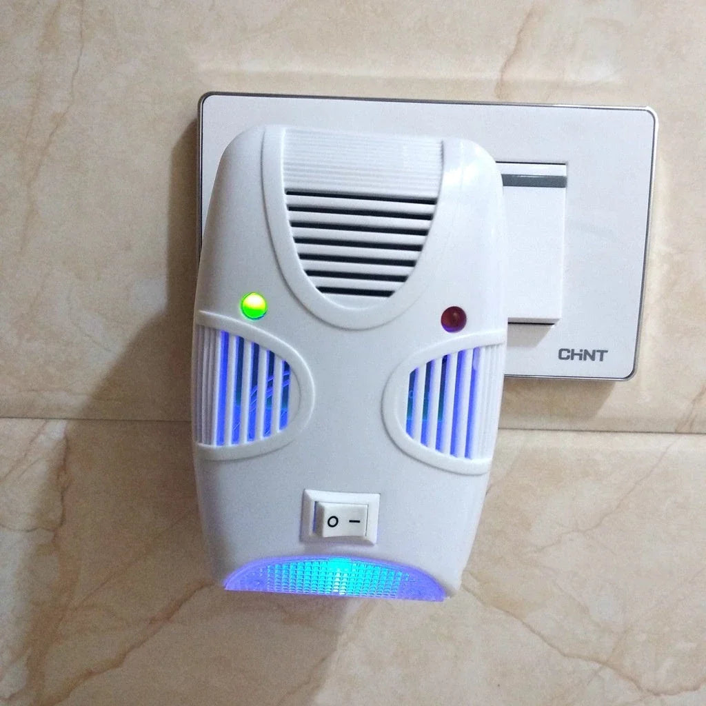 Advanced Ultrasonic Pest Repeller - Effective mosquito, rat, and insect control using eco-friendly high-frequency sound waves