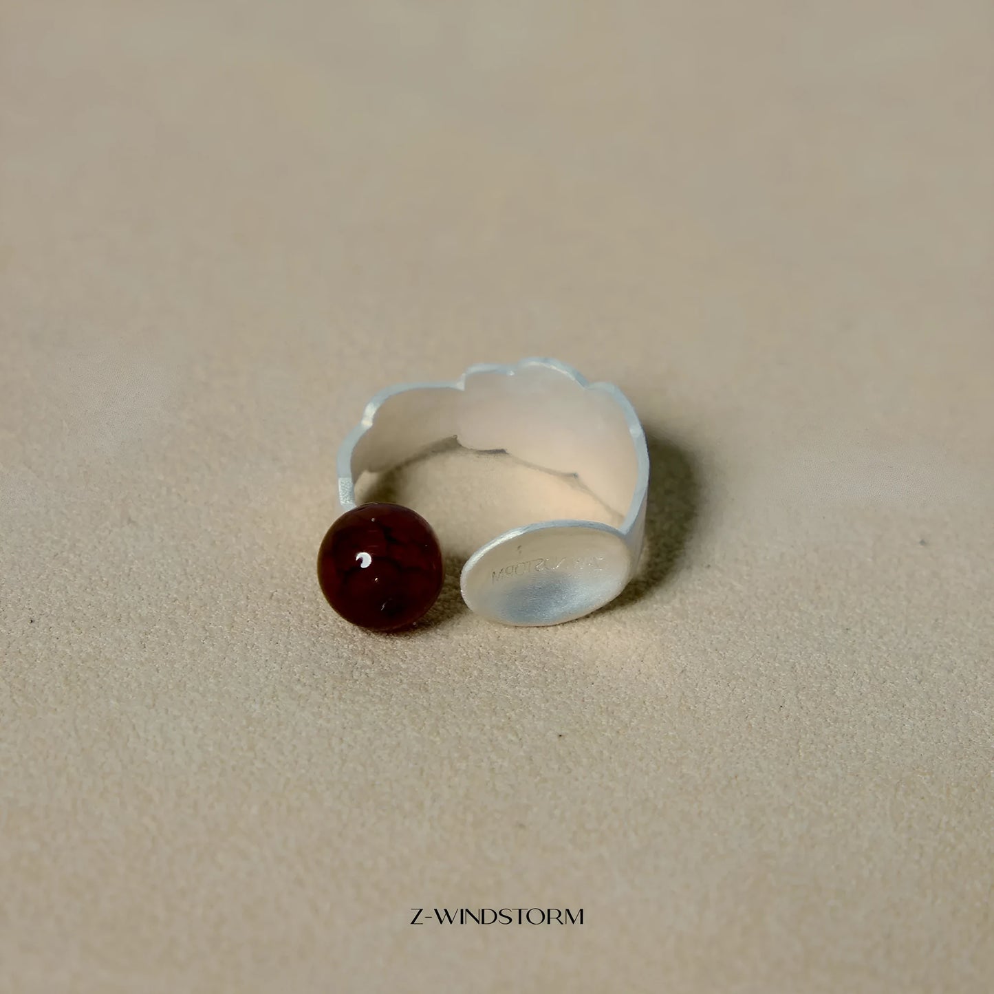 Small silver-tone stewed pork spoon shaped jewellery ring or bracelet with diamond design