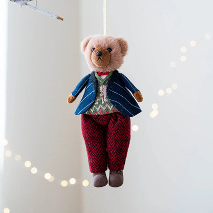 Cloth plush toy couple set showing a gentleman bear and a princess bear in cartoon style.