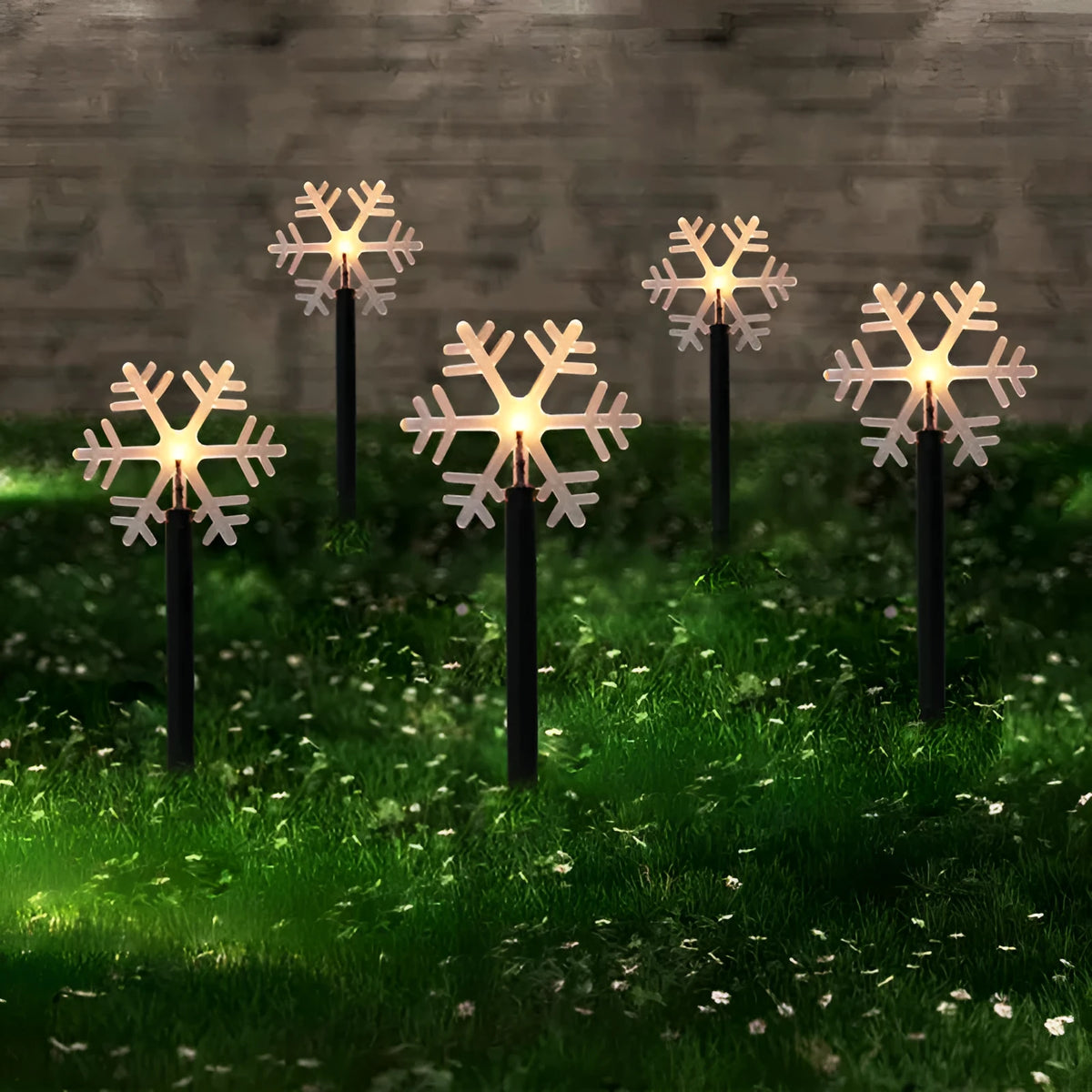 Outdoor solar snowflake garden lights with ground plug for lawn and Christmas decoration