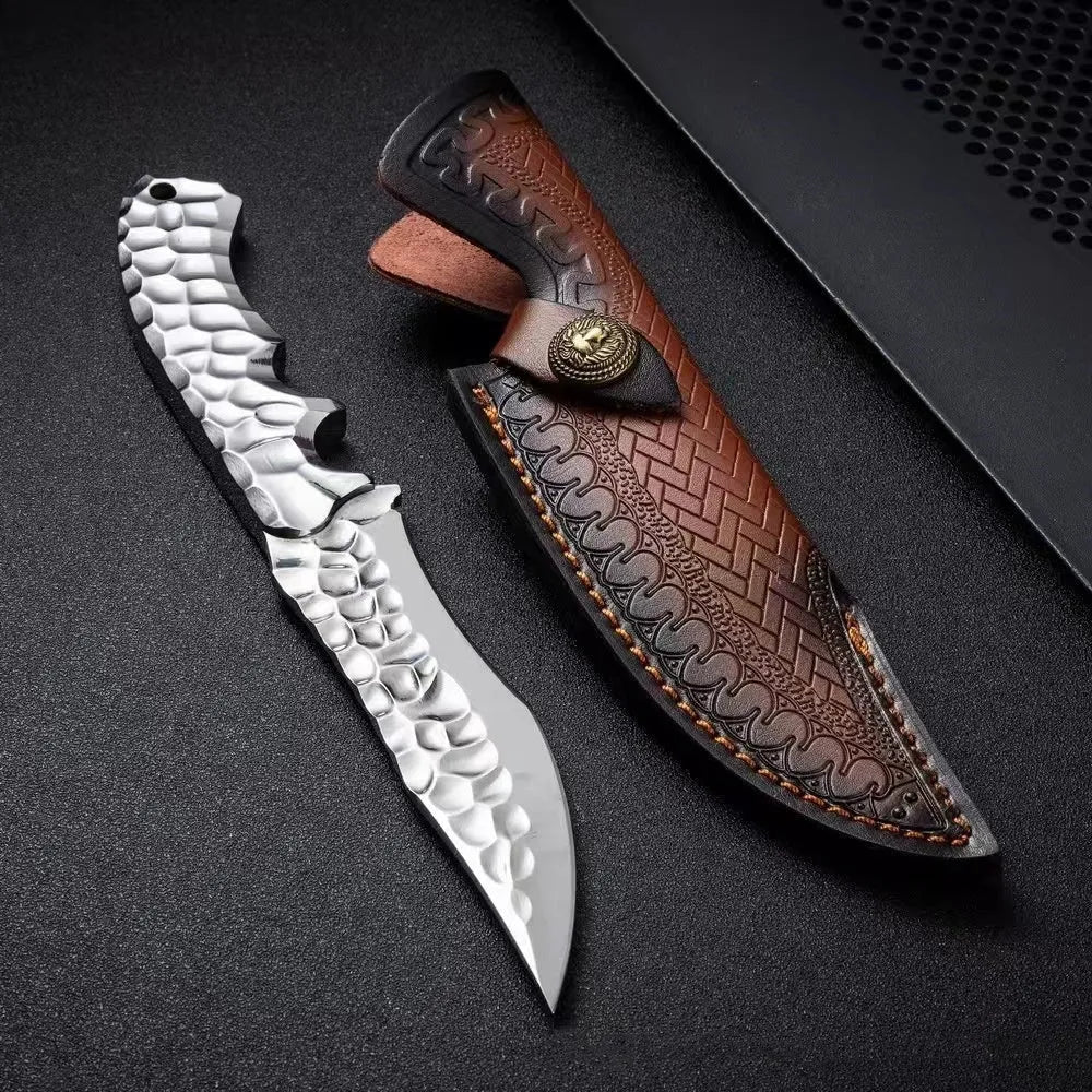 One-piece keel construction survival knife with 140mm blade, shown with optional Cold Ice K Sheath and Leather Case.