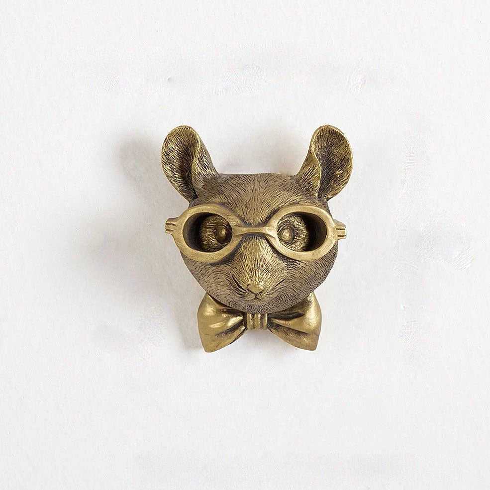 Antique bronze synthetic resin animal pendant in bear shape, 12 cm height for home wall decor