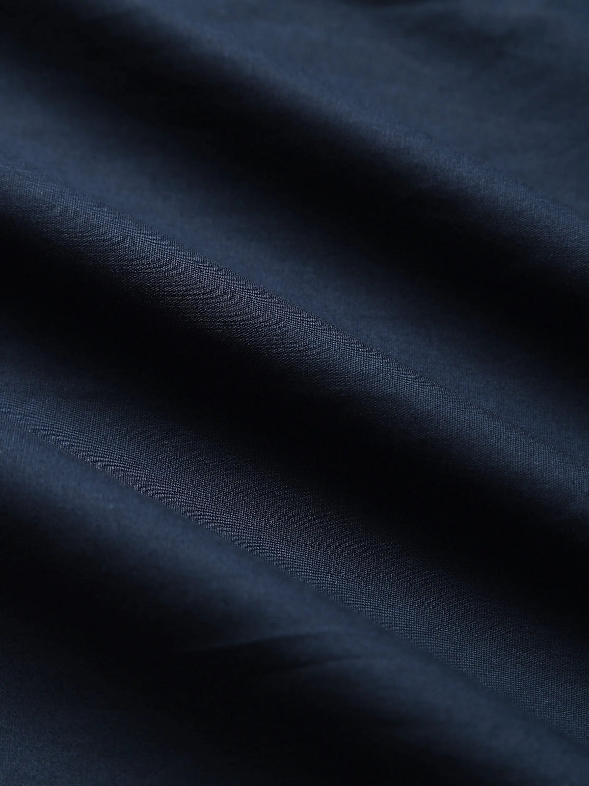 Navy blue long-sleeved casual shirt with contrasting colours for teenage men, sizes S to XXXL