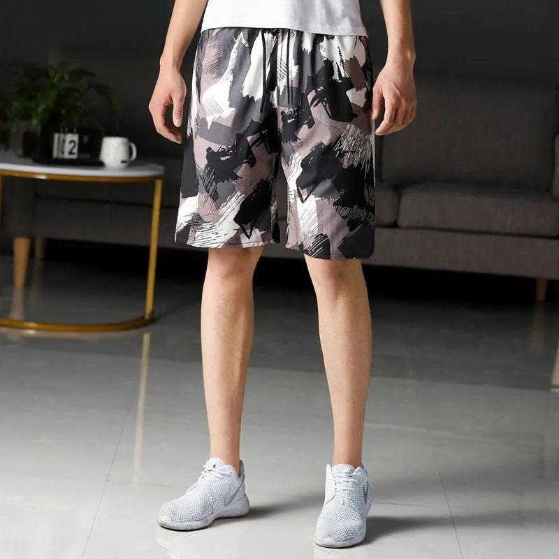 Men's loose casual beach trousers with striped pattern in quick-drying ice silk fabric