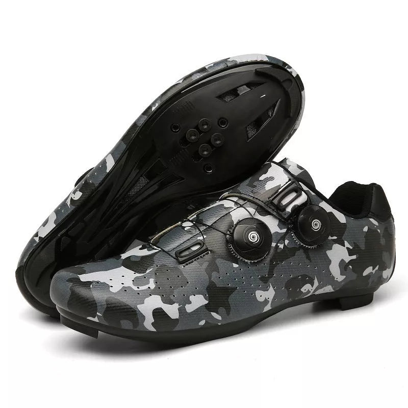 Road bike shoes with built-in lock for secure cycling