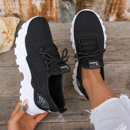 Women's Flyknit mesh casual sports shoes with flat heel and round toe in multiple colours