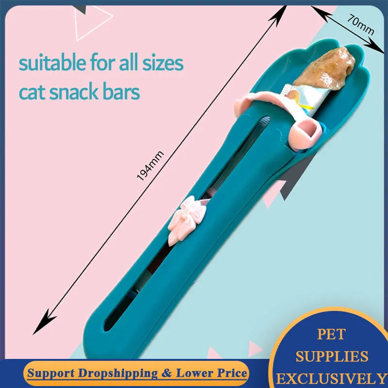 Pet feed spoon scoop tool with extrusion design for cat treats bars kibble and liquid food, includes puppy kitten cereal dispenser nozzle, available in green, pink, and two-tone green-pink colour combinations